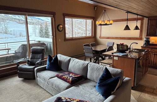 Snowmass Village Condo | Snowmass Club Condo - Stunning Views!