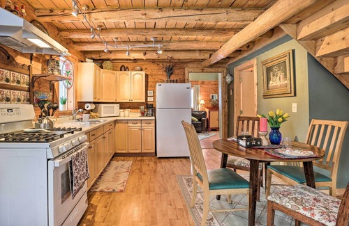 Knik-Fairview Cabin | 'Snowshoe Cabin' w/Gas Grill: Fish & Hike!