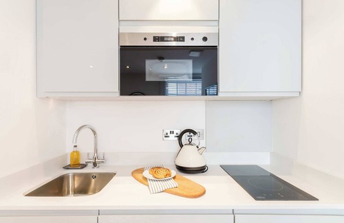 Chester Apartment | Snug Cuppin Street Apartment