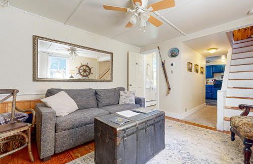 Boothbay Harbor Apartment | Snug Harbor I