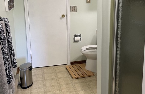 Fort Collins House | Soak in the hot tub, star gaze, enjoy the reservoir, hike, bike, kayak and more.