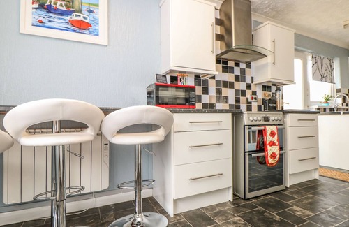 St Just House | SOFALA, pet friendly, with a garden in St Just