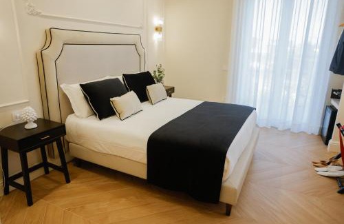 Pompei House | SOFIA Suites & Rooms