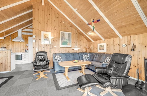 Trans House | "Sofie" - 150m from the sea by Interhome