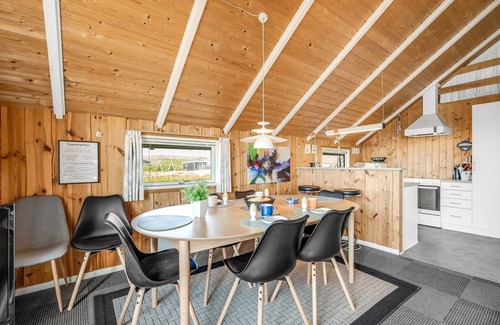 Trans House | "Sofie" - 150m from the sea by Interhome