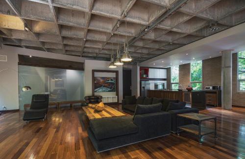 El Poblado Apartment | Soho Lofts by Vibra Bonita
