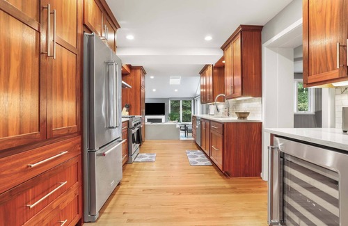Baileys Crossroads House | Sojourn Beautiful Family Home with Beach Access & Backyard