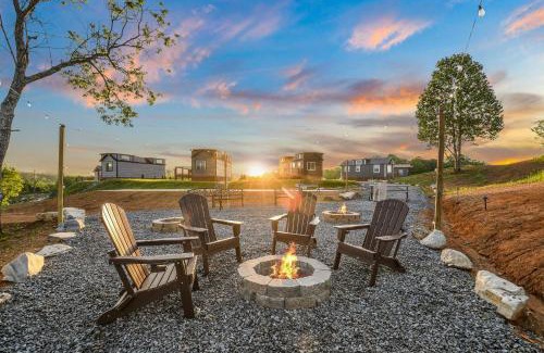 Sevierville Resort | Sojourn Lodging