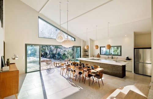 Les Estagnots House | SOLÉA - CONTEMPORARY VILLA WITH POOL WITHIN WALKING DISTANCE TO THE BEACH