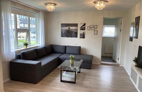 Innri-Njarthvik Apartment | Sol apartment