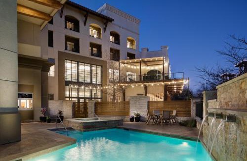 Downtown San Antonio Hotel | Sol Cypress, San Antonio, a Tribute Portfolio Hotel