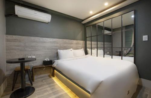 Busanjin Hotel | SoL Hotel