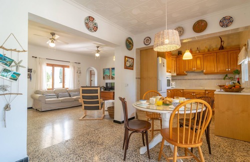 Cala Llombards House | SOL I VENT - Chalet for 8 people in Cala Llombards. Free WiFi