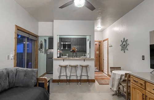 Buena Vista Apartment | Sol Suite - Single floor comfort near center of town