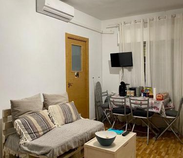 Manzaneque House | Sol y luna