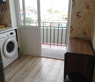 Akhaltsikhe Apartment | Solar Convenience