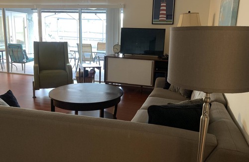 Riverview House | Solar heated pool. Fenced yard. Most dog breeds allowed with pet fee.