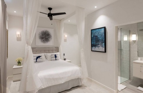 Reeds Bay House | Solaris Beach House by The Villa Life