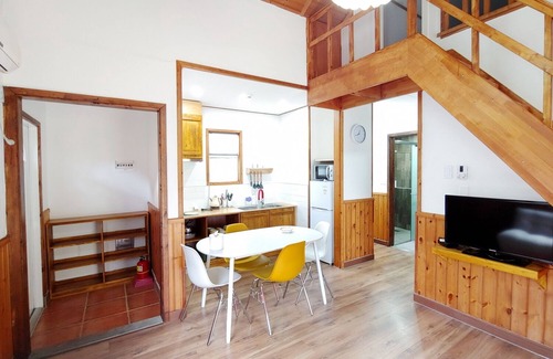 Namwon House | Solbaram Punggyungsori