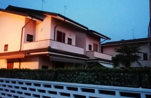 Capanne-Prato-Cinquale Villa | sole mare versilia