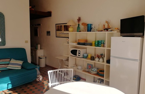 Port Grimaud Apartment | Soleil Bleu appart. On the beach