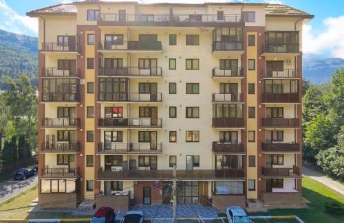 Sinaia Apartment | Soleil Sinaia Suite - Balcony and Mountain View