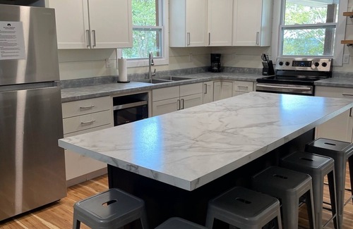 Magnet House | Solitude and Discovery overlooking the great Oxbow Bend of the Ohio River.