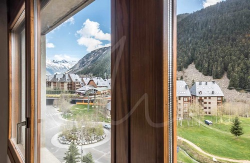 Baqueira Apartment | Solneu by SeaMount Rentals