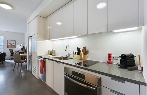 Downtown San Francisco Apartment | SoMa Studio w/Office by Anyplace - 10493