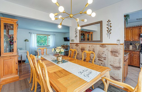 Somerset House | Somerset Home w/Large Yard Near Parks & Trails