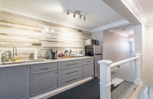 Highlands East Hotel | Somerset Lakeside Resort