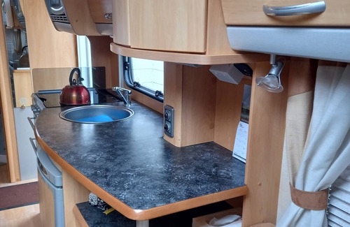 Frankton House | something different