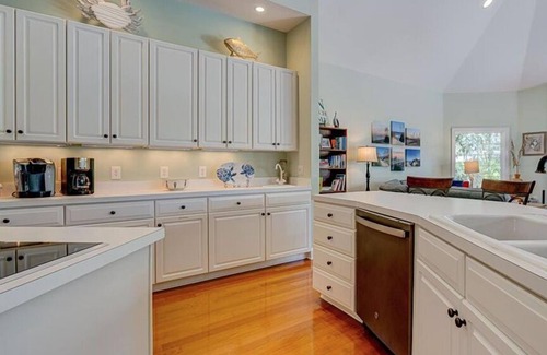 Palmetto Dunes House | Something for everyone- private pool on the water and pool table!