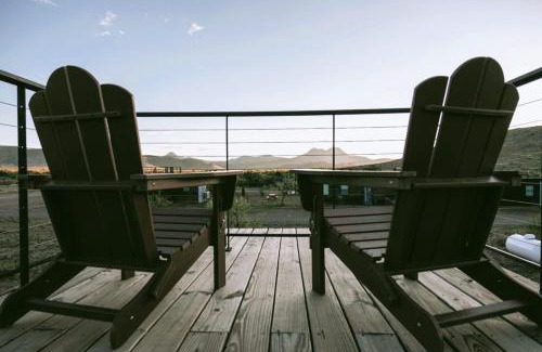 Alpine House | Somewhere in Texas Container Home