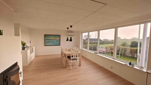 Soby House | Sommerhus ved strand og lystbådhavn Søby - Ærø