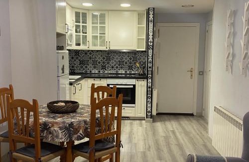 Canfranc-Estacion Apartment | Somport bienvenidos a Canfranc Family