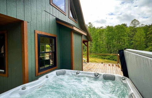 South Bloomingville Cabin | Sonder Ridge Secluded Cabin in Hocking Hills
