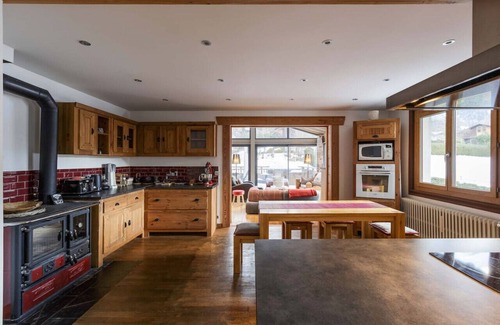 Les Bossons Ski Chalet | Songenaz - Chalet 170m2 Cheminée Jacuzzi Sauna Vues