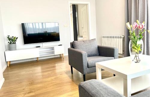 Zator Apartment | Sonja