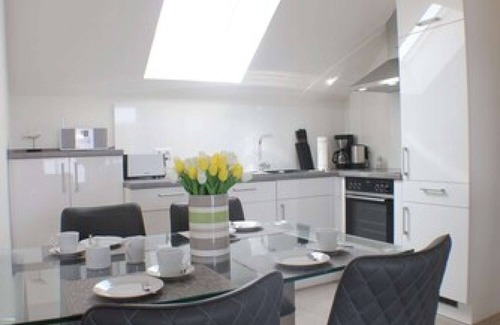 Kellenhusen Apartment | Sonnengarten 22 - Exclusive vacation apartment with a view of the sea and the pier.