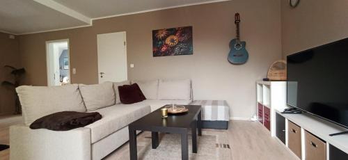 Bad Oeynhausen Apartment | Sonnenplatz an der Weser I Nähe HDZ I Bali Therme I Kurpark I GOP