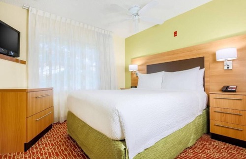 Fairbanks Hotel | Sontesta simply suites