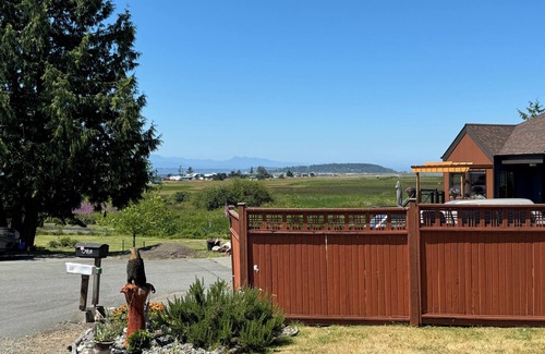 Coupeville House | Soothing 3-bedroom house with WiFi in charming Coupeville