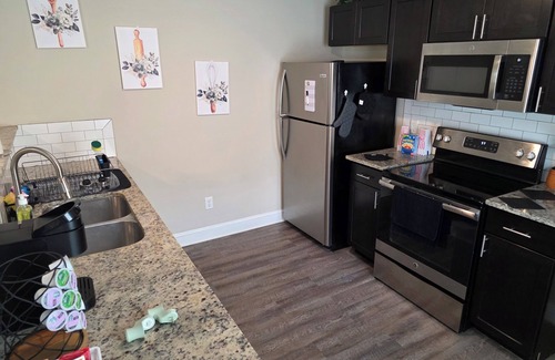 Columbus House | Soothing 3-bedroom house with AC in charming Columbus