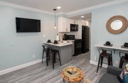 Wildwood Condo | Soothing condo with AC in vibrant Wildwood