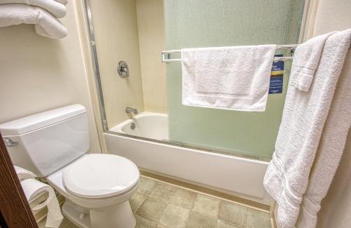College Hotel | Sophie Station Suites