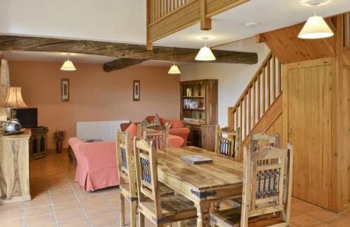 Potter Heigham House | Sorrel - E4321