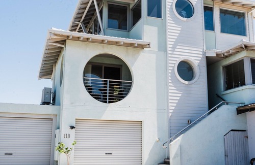 Sorrento Villa | Sorrento Seaside Retreat, near Hillarys Harbour