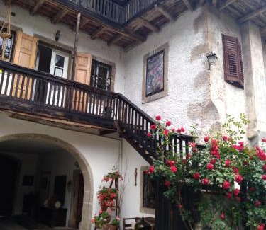 Priuso House | Sot la Cleva