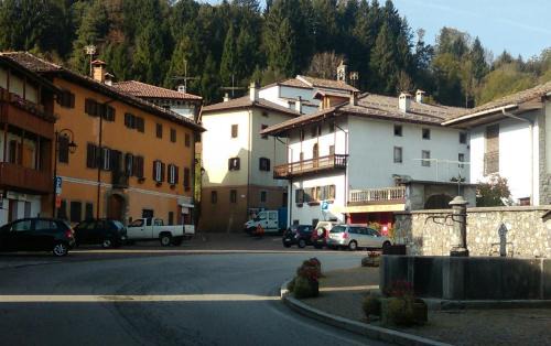 Priuso House | Sot la Cleva